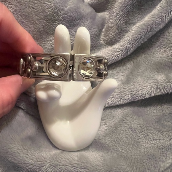Brighton Selene Swarovski Silver Tone Cuff Bracelet, Magnetic Closure, good cond - Picture 4 of 9